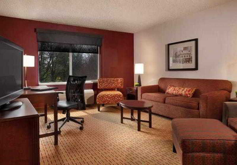 Courtyard By Marriott Portland Southeast/Clackamas Buitenkant foto