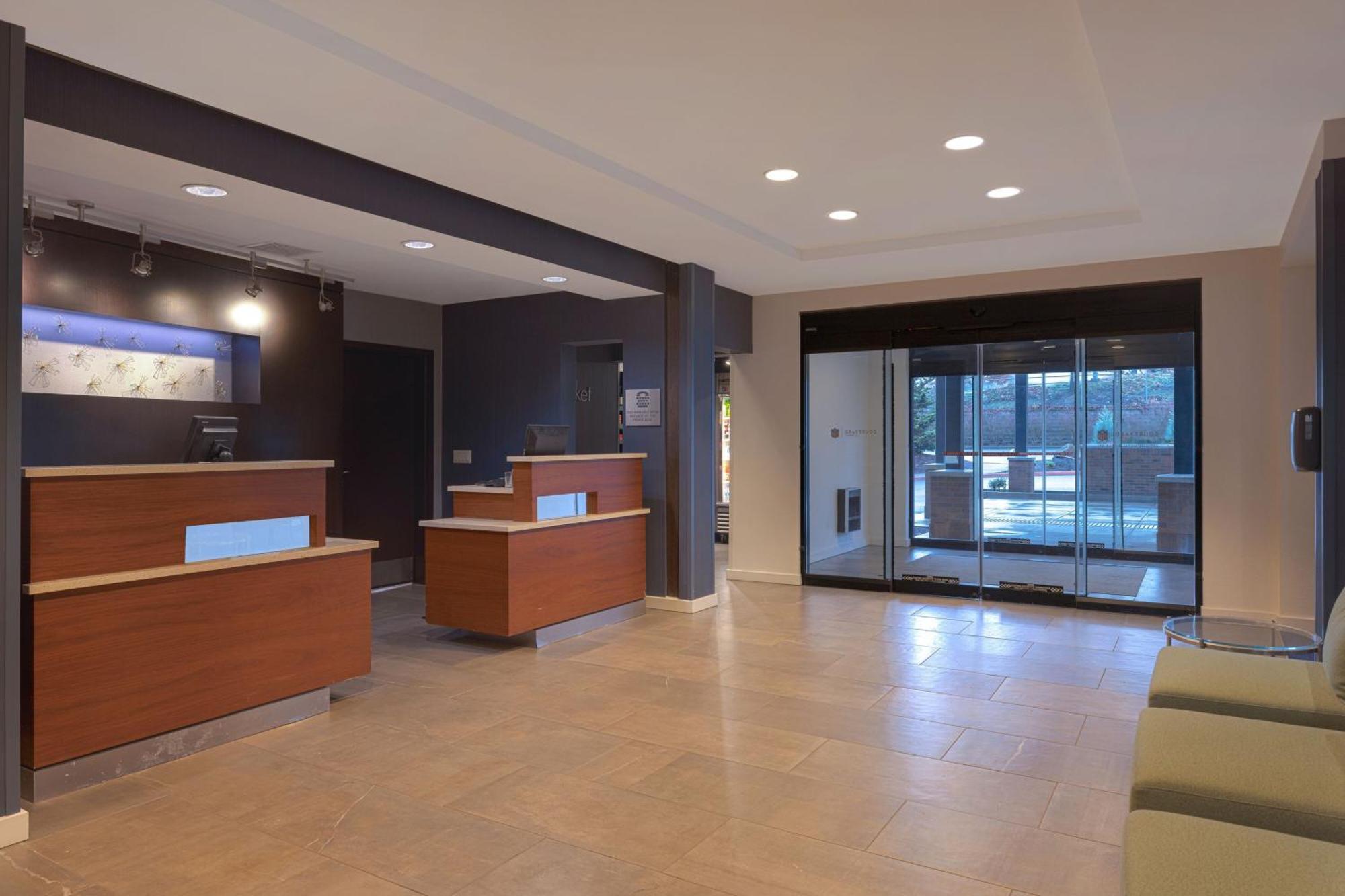 Courtyard By Marriott Portland Southeast/Clackamas Buitenkant foto