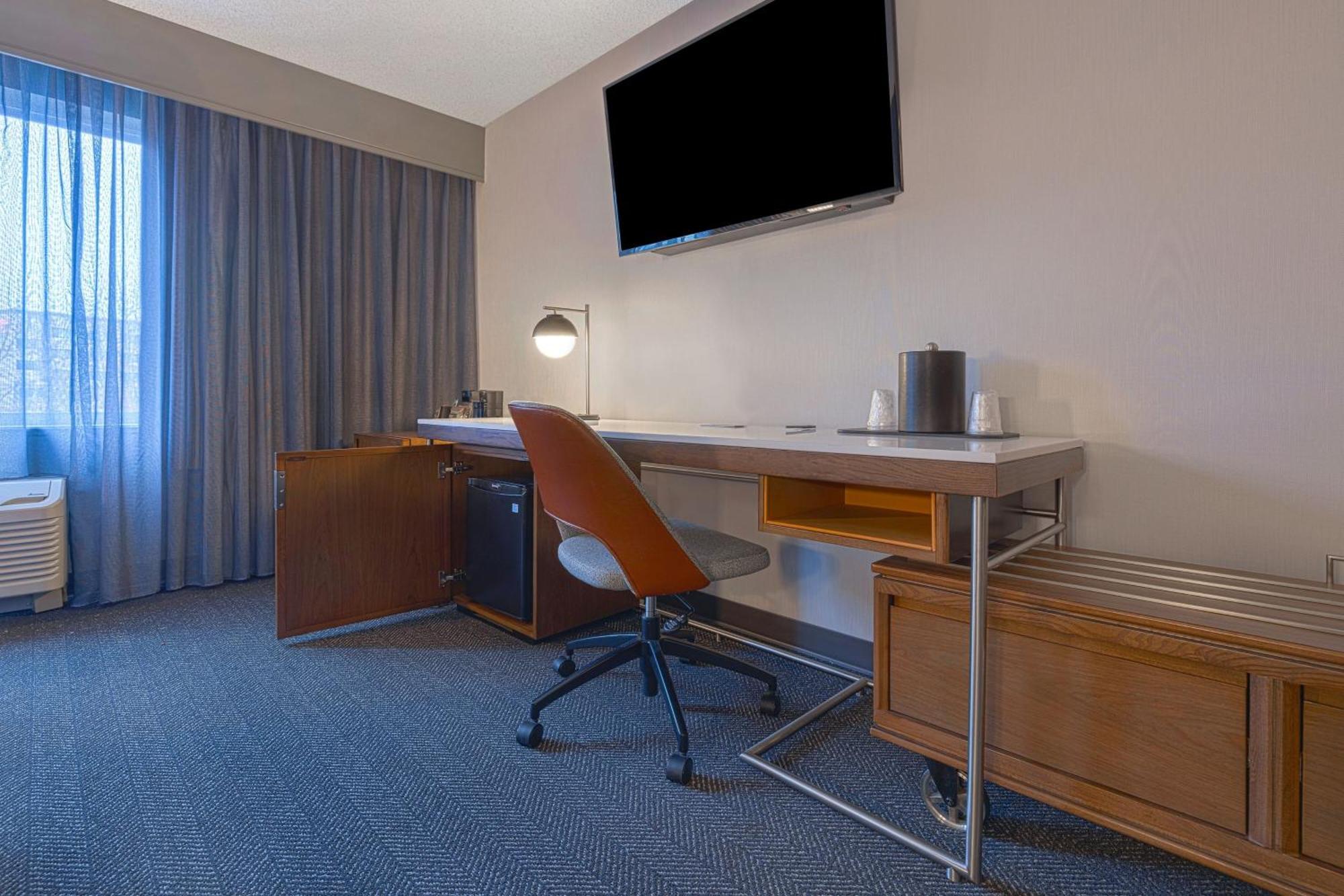 Courtyard By Marriott Portland Southeast/Clackamas Buitenkant foto